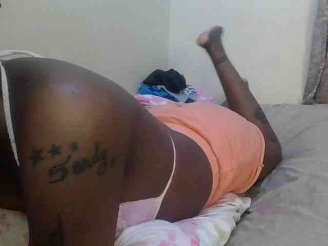Girlnextdoor8 webcam