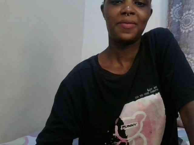 Girlnextdoor8 webcam