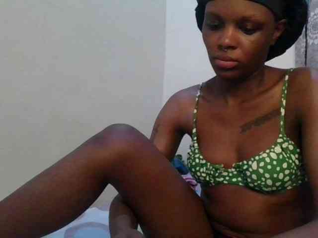 Girlnextdoor8 webcam