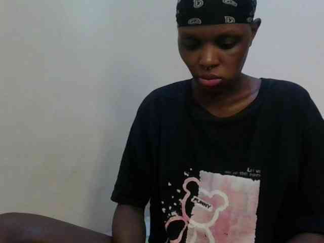 Girlnextdoor8 webcam