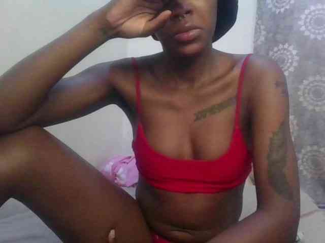 Girlnextdoor8 webcam