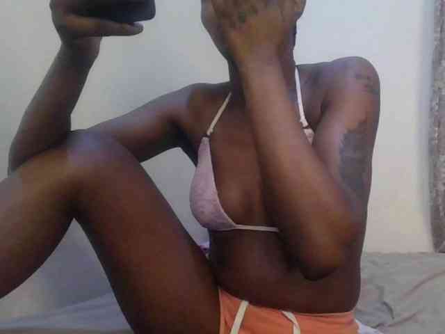 Girlnextdoor8 webcam