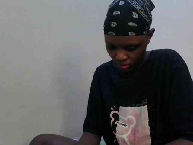 Girlnextdoor8 webcam