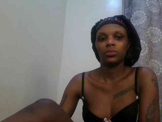 Girlnextdoor8 webcam
