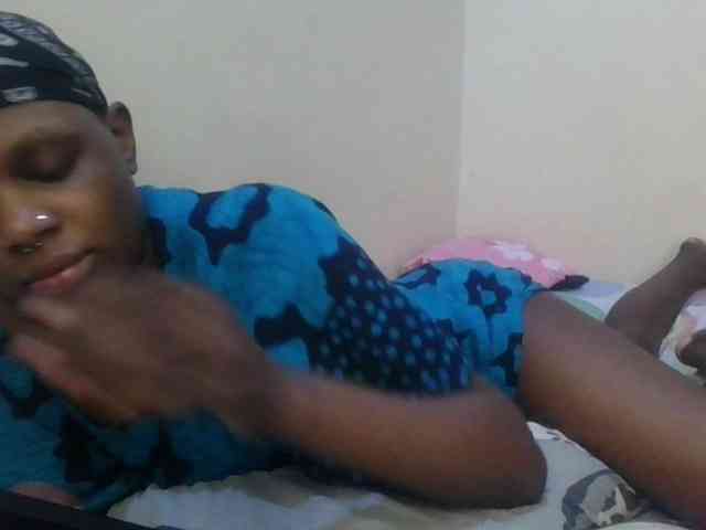 Girlnextdoor8 webcam
