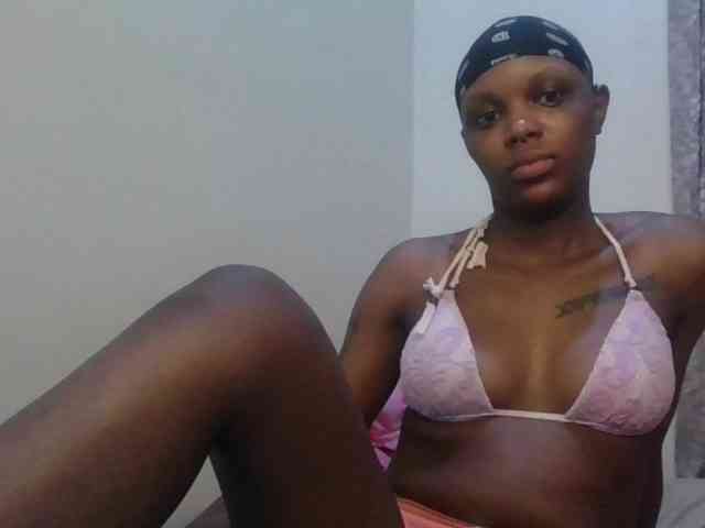 Girlnextdoor8 webcam