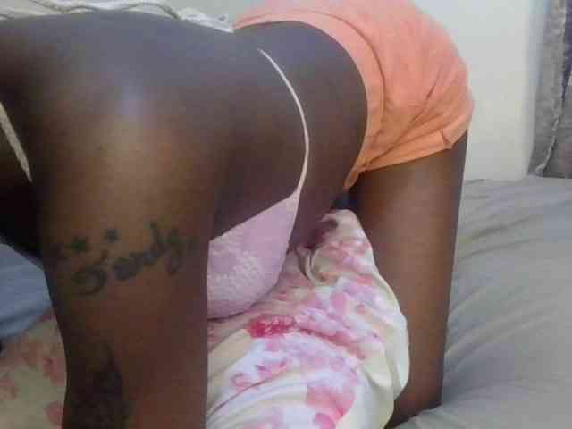 Girlnextdoor8 webcam