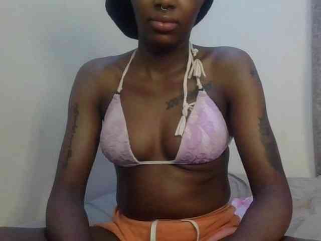 Girlnextdoor8 Live Webcam on BongaCams