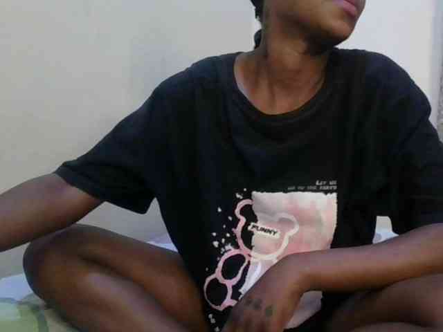 Girlnextdoor8 webcam