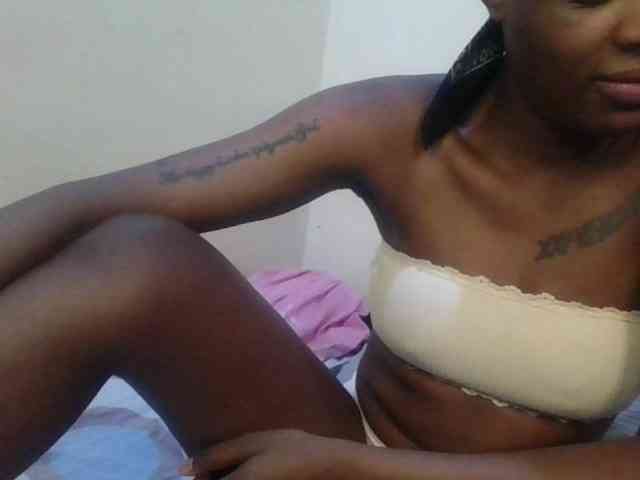 Girlnextdoor8 webcam