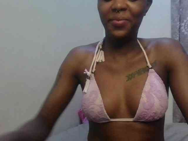 Girlnextdoor8 webcam