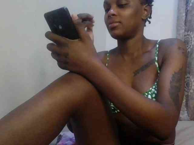 Girlnextdoor8 webcam