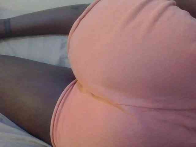 Girlnextdoor8 webcam