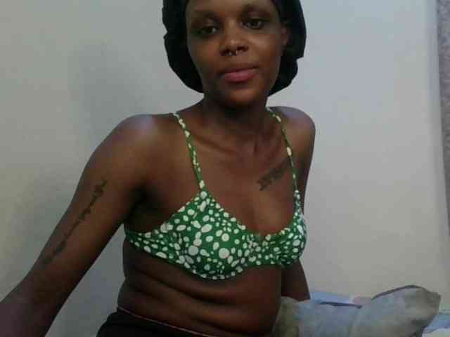 Girlnextdoor8 webcam