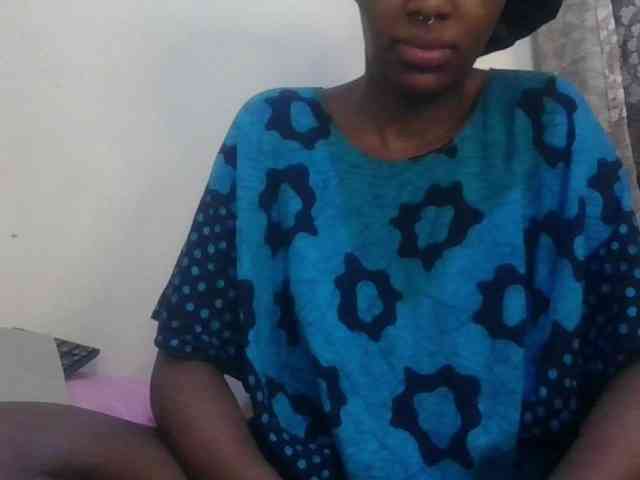 Girlnextdoor8 webcam