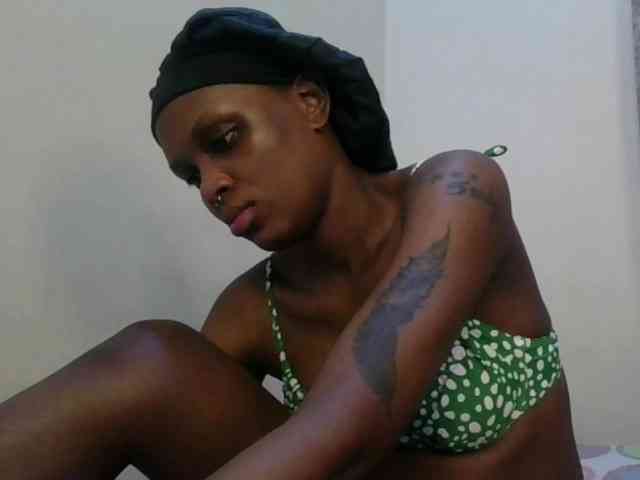 Girlnextdoor8 webcam