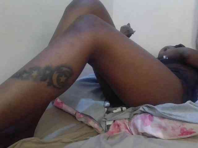 Girlnextdoor8 webcam