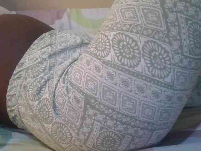 Girlnextdoor8 webcam