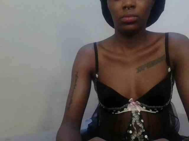 Girlnextdoor8 webcam