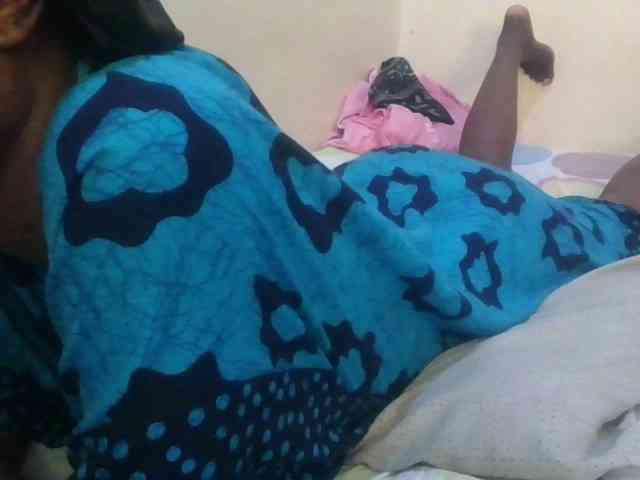 Girlnextdoor8 webcam