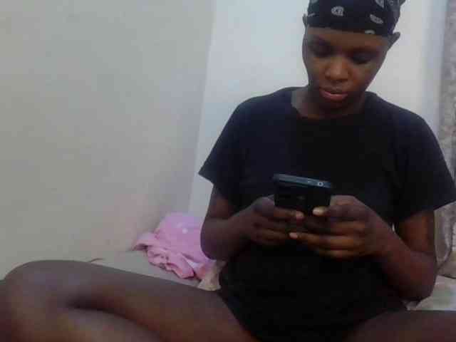 Girlnextdoor8 webcam