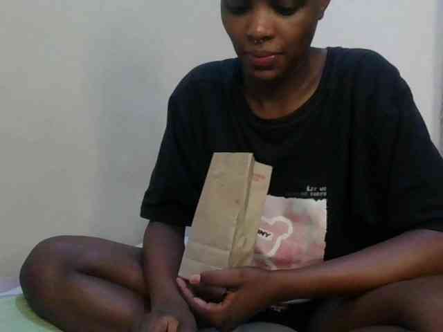 Girlnextdoor8 webcam