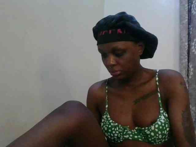 Girlnextdoor8 webcam