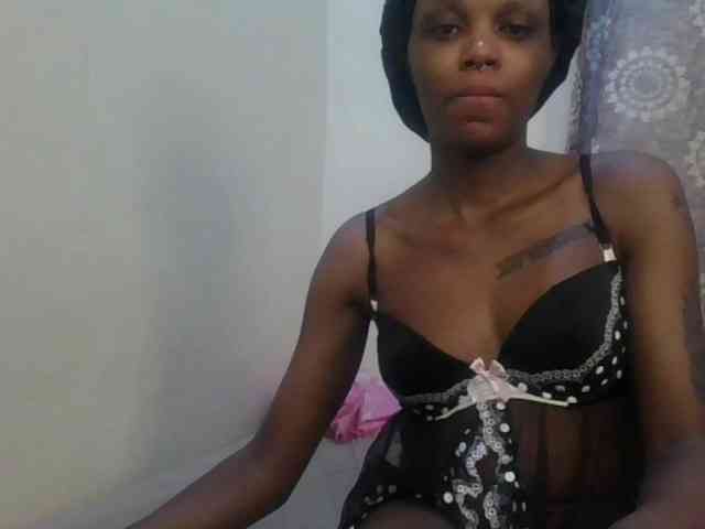 Girlnextdoor8 webcam