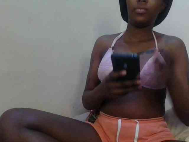 Girlnextdoor8 webcam