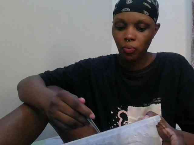 Girlnextdoor8 webcam