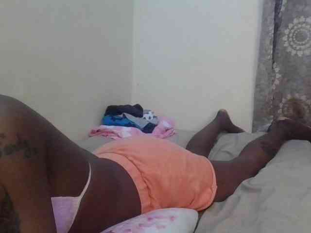 Girlnextdoor8 webcam
