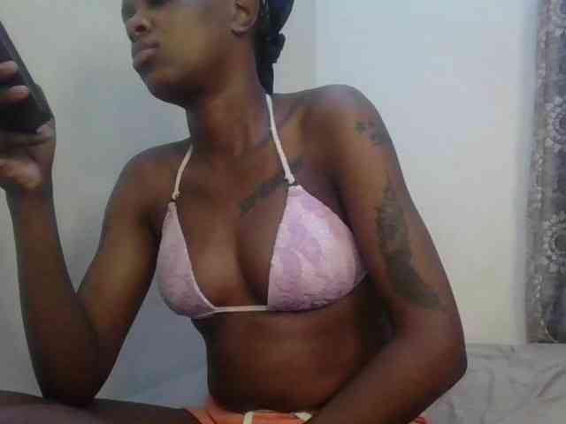 Girlnextdoor8 webcam