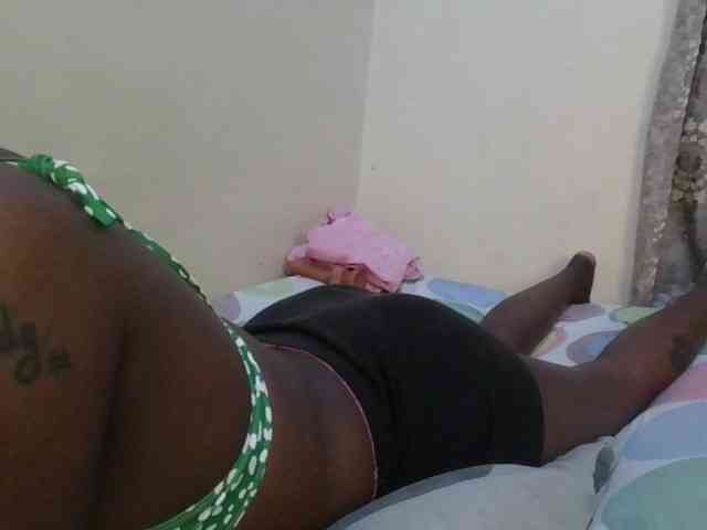 Girlnextdoor8 webcam