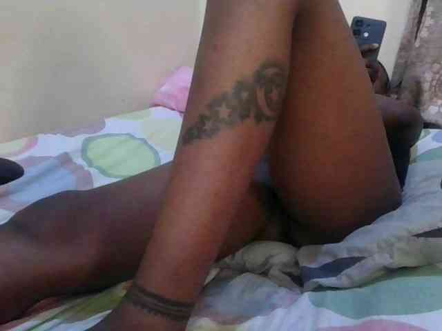 Girlnextdoor8 webcam