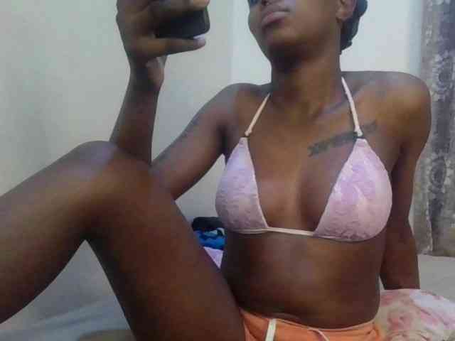 Girlnextdoor8 webcam