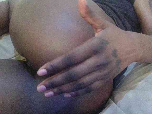 Girlnextdoor8 webcam
