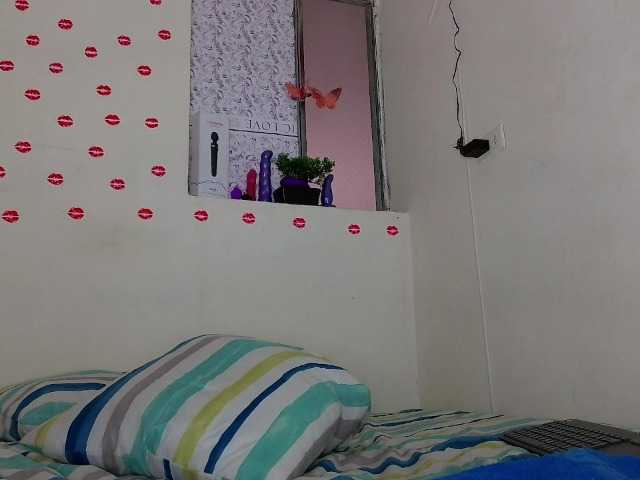 MilaFyre's BongaCams show and profile