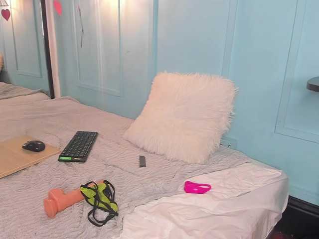 JessicaPlay's BongaCams show and profile