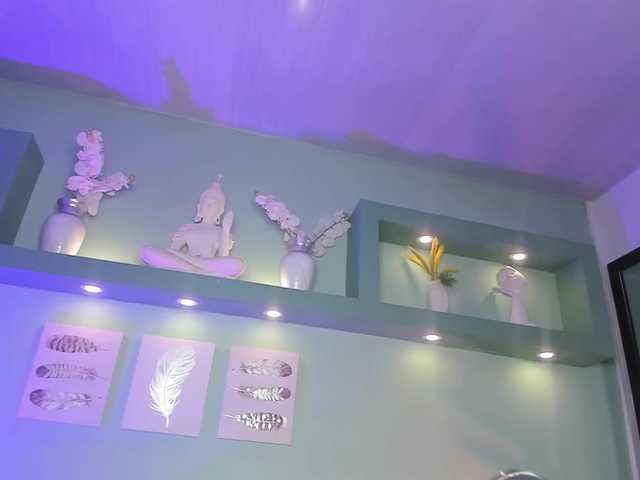 JessicaPlay's BongaCams show and profile