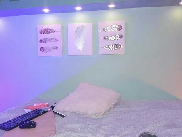 JessicaPlay's BongaCams show and profile