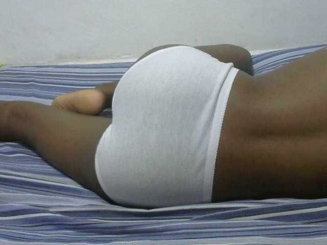 Nicepussy Live Cam on BongaCams