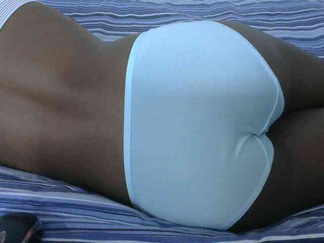 Nicepussy Live Webcam on BongaCams