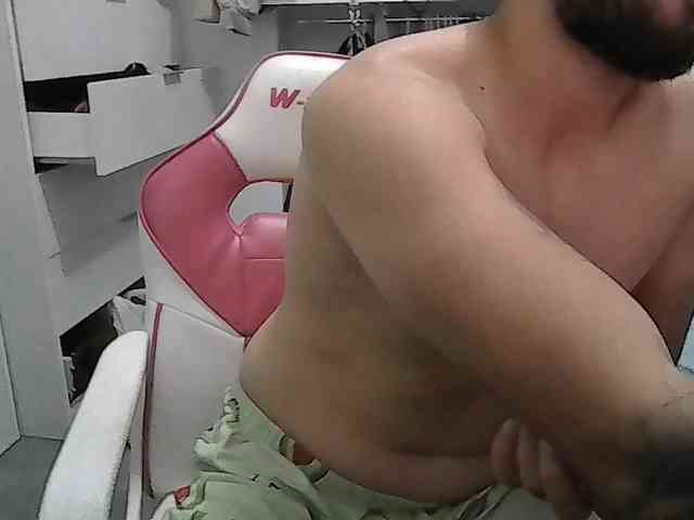 Gordix Live Webcam on BongaCams