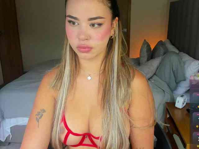 sophiazilla webcam