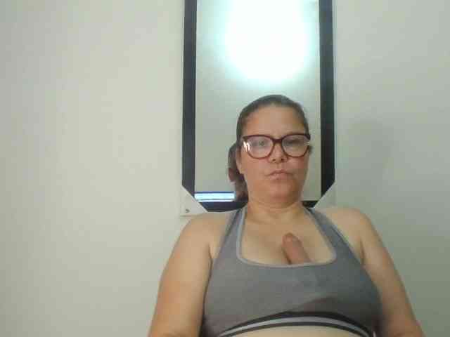 lucianamaster webcam