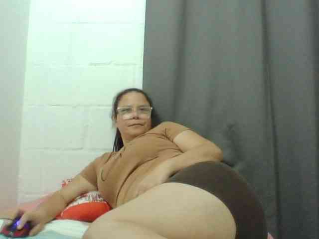 lucianamaster webcam