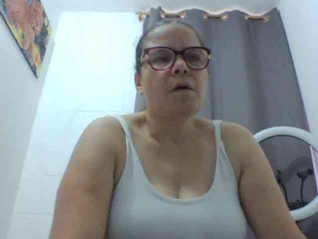 lucianamaster webcam