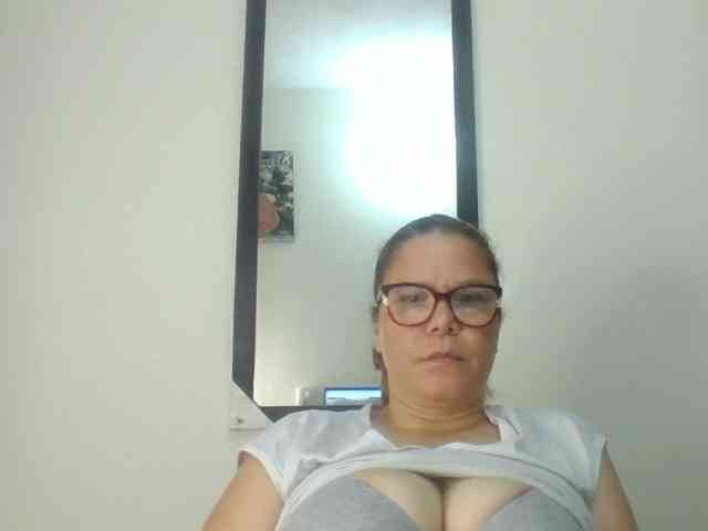 lucianamaster webcam