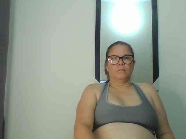 lucianamaster webcam