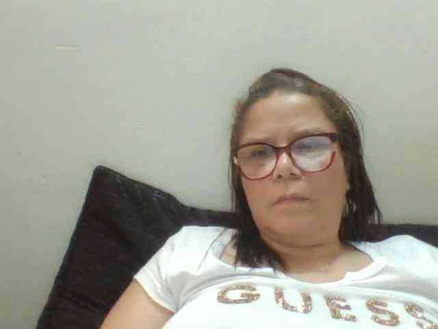 lucianamaster Live Webcam on BongaCams